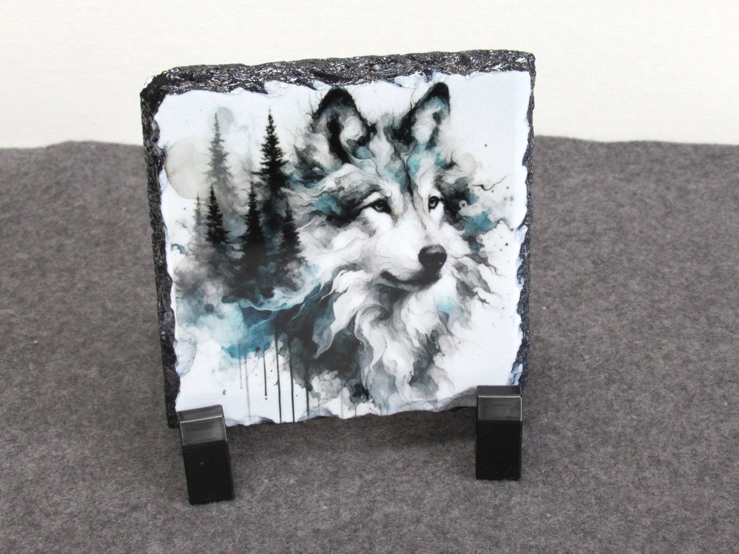 Wolf Head Slate Coaster – Natural Slate Drink Coaster with Wolf Art Design