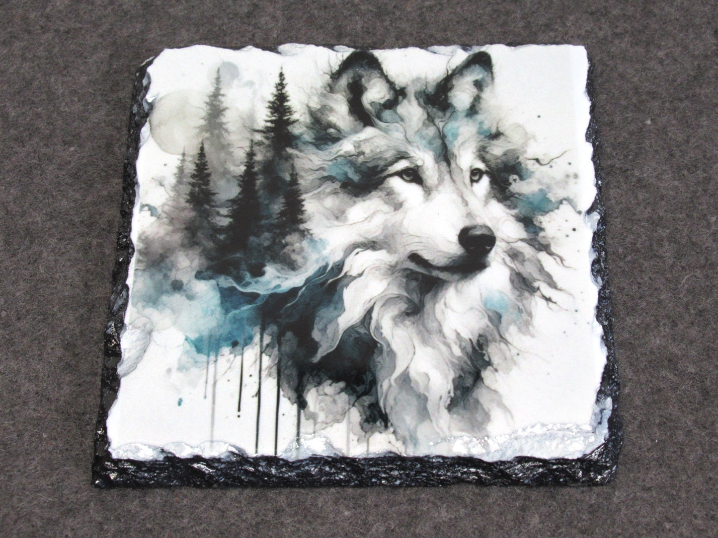 Wolf Head Slate Coaster – Natural Slate Drink Coaster with Wolf Art Design